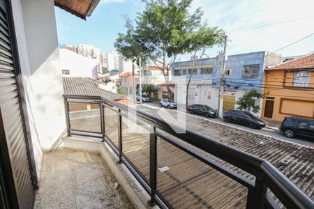 Casa para alugar com 200m², 3 quartos e 3 vagasVaranda