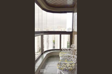 Sacada de apartamento à venda com 4 quartos, 254m² em Santana, São Paulo