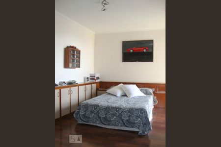 Apartamento à venda com 254m², 4 quartos e 4 vagasQuarto