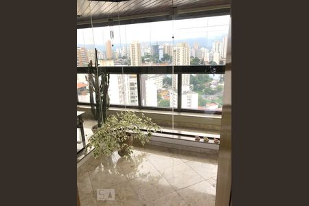 Apartamento à venda com 254m², 4 quartos e 4 vagasSacada