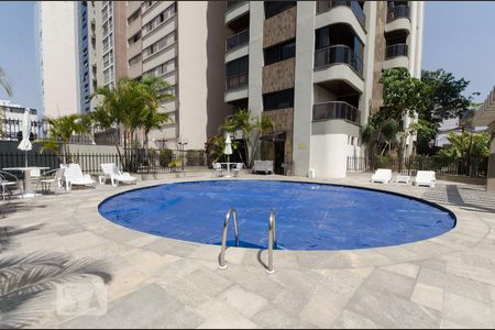 Apartamento à venda com 254m², 4 quartos e 4 vagasPIscina