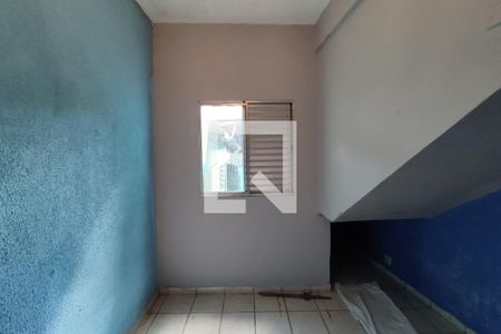 Quarto 1 de casa para alugar com 2 quartos, 60m² em Parque Boturussu, São Paulo