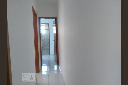 Corredor de apartamento para alugar com 2 quartos, 50m² em Vila Lucinda, Santo André