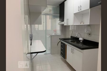 Apartamento para alugar com 57m², 2 quartos e 1 vagaCozinha
