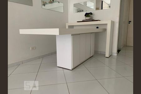 Sala de apartamento para alugar com 2 quartos, 57m² em Vila Pierina, São Paulo