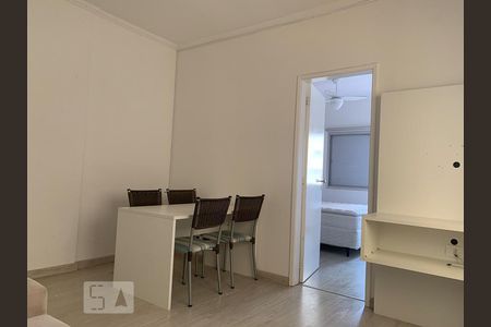 Sala de apartamento à venda com 1 quarto, 42m² em Cambuí, Campinas