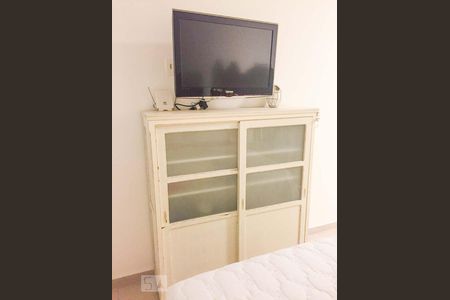 Quarto de kitnet/studio para alugar com 1 quarto, 27m² em Cerqueira César, São Paulo