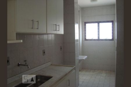 Cozinha de apartamento para alugar com 1 quarto, 47m² em Centro, Campinas