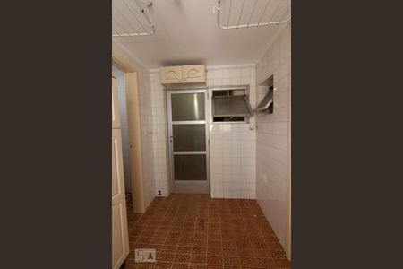 Apartamento para alugar com 75m², 2 quartos e 1 vagaÁrea de Serviço