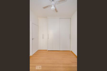 Apartamento à venda com 90m², 3 quartos e 2 vagasSuíte