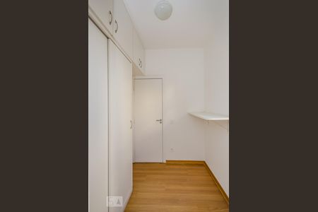Apartamento à venda com 90m², 3 quartos e 2 vagasQuarto de Serviço