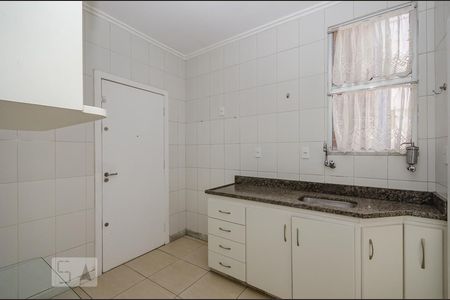 Apartamento à venda com 90m², 3 quartos e 2 vagasCozinha