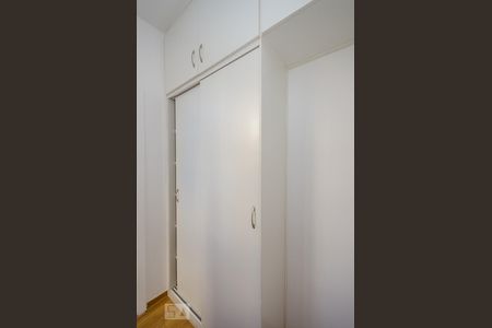 Apartamento à venda com 90m², 3 quartos e 2 vagasQuarto de Serviço