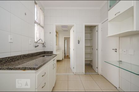 Apartamento à venda com 90m², 3 quartos e 2 vagasCozinha