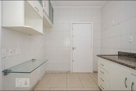 Apartamento à venda com 90m², 3 quartos e 2 vagasCozinha