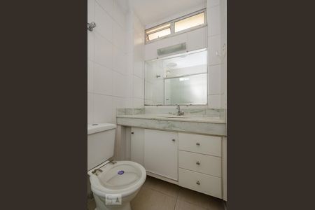 Apartamento à venda com 90m², 3 quartos e 2 vagasBanheiro da Suíte