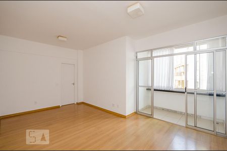 Sala de apartamento à venda com 3 quartos, 90m² em Buritis, Belo Horizonte