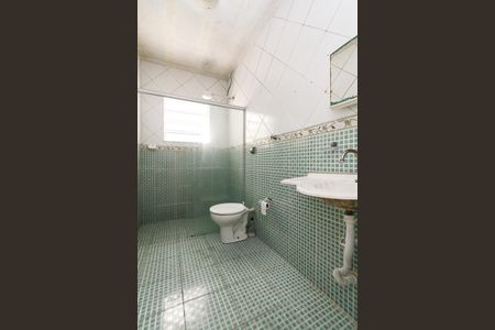 Banheiro de casa à venda com 3 quartos, 170m² em Vila Ivone, São Paulo
