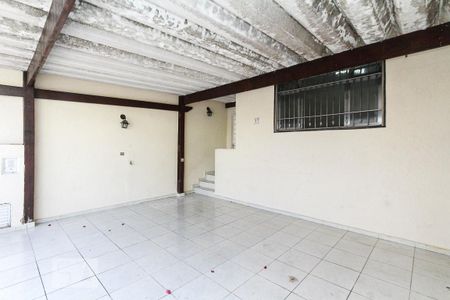 Casa à venda com 170m², 3 quartos e 3 vagasGaragem
