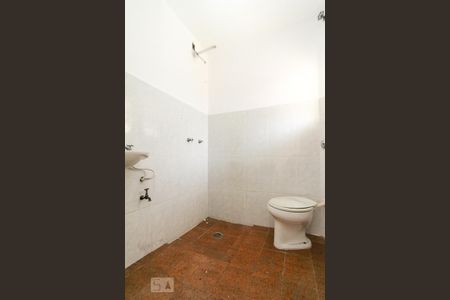 Casa à venda com 170m², 3 quartos e 3 vagasbanheiro da Edicula