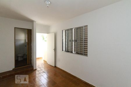 Casa à venda com 170m², 3 quartos e 3 vagasQuarto da edicula