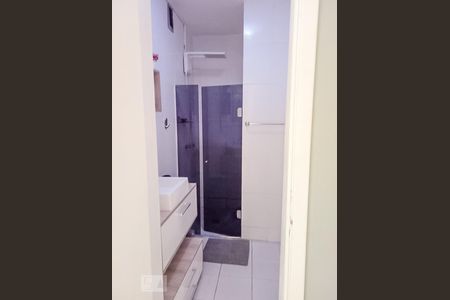 Banheiro da Suíte de apartamento para alugar com 3 quartos, 118m² em Menino Deus, Porto Alegre