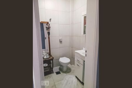 Banheiro de apartamento para alugar com 3 quartos, 118m² em Menino Deus, Porto Alegre