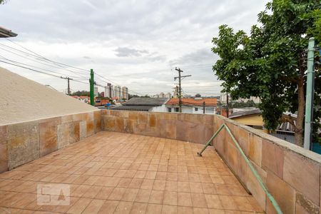 Casa à venda com 260m², 3 quartos e 2 vagas Casa à venda com 260m², 3 quartos e 2 vagasSacada