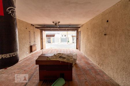 Casa à venda com 260m², 3 quartos e 2 vagas Casa à venda com 260m², 3 quartos e 2 vagasGaragem