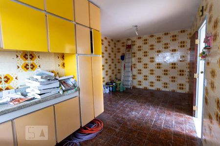 Casa à venda com 260m², 3 quartos e 2 vagas Casa à venda com 260m², 3 quartos e 2 vagasCozinha