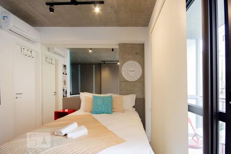 Quarto de kitnet/studio à venda com 1 quarto, 30m² em República, São Paulo