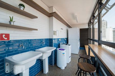 Studio à venda com 30m², 1 quarto e sem vaga Studio à venda com 30m², 1 quarto e sem vagaLavanderia