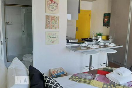 Quarto de kitnet/studio à venda com 1 quarto, 30m² em República, São Paulo