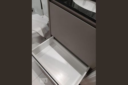 Studio à venda com 30m², 1 quarto e sem vagaBanheiro - Armários