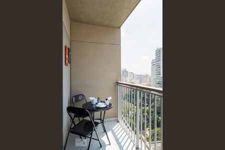 Studio à venda com 30m², 1 quarto e sem vagaVaranda