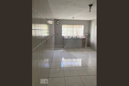 Casa à venda com 229m², 4 quartos e 2 vagas Casa à venda com 229m², 4 quartos e 2 vagasCozinha