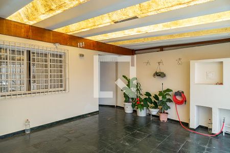 Casa à venda com 100m², 2 quartos e 2 vagasGaragem