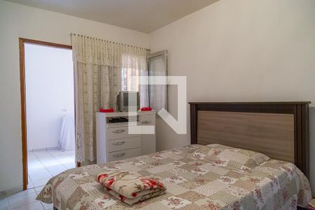 Casa à venda com 100m², 2 quartos e 2 vagasQuarto 2