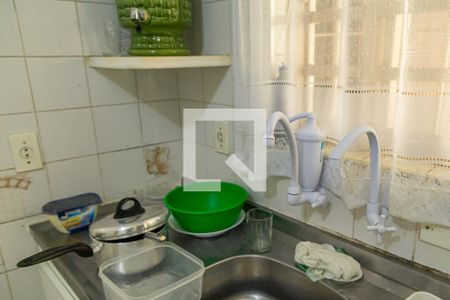 Casa à venda com 100m², 2 quartos e 2 vagasCozinha - Pia