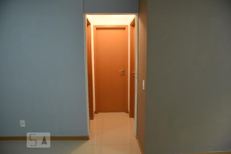 Corredor de apartamento à venda com 2 quartos, 76m² em Freguesia (jacarepaguá), Rio de Janeiro
