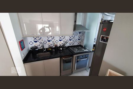 Apartamento à venda com 72m², 2 quartos e 2 vagasCozinha