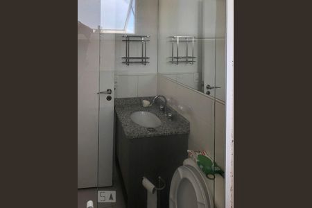Apartamento à venda com 91m², 2 quartos e 2 vagasBanheiro da Suíte