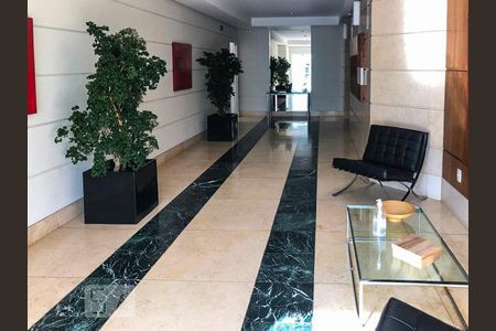 Apartamento à venda com 91m², 2 quartos e 2 vagasHoll de Entrada