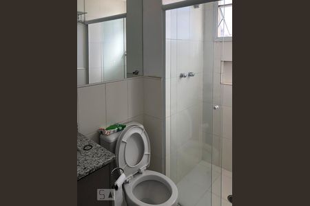 Apartamento à venda com 91m², 2 quartos e 2 vagasBanheiro da Suíte