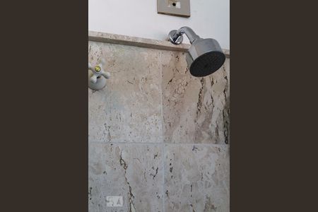 Casa à venda com 350m², 4 quartos e 5 vagasSuíte 1