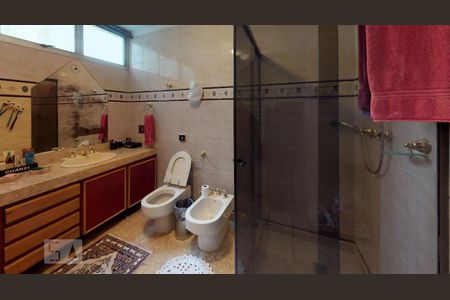 Apartamento para alugar com 250m², 4 quartos e 2 vagasBanheiro 02