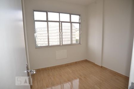 Quarto 1 de apartamento à venda com 2 quartos, 38m² em Centro, Rio de Janeiro