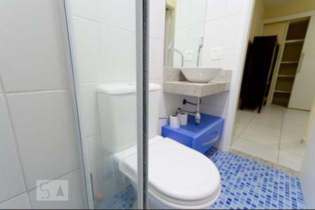 Banheiro de apartamento para alugar com 1 quarto, 37m² em Bela Vista, São Paulo