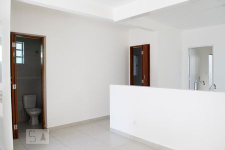 Casa para alugar com 98m², 2 quartos e 1 vagaSALA