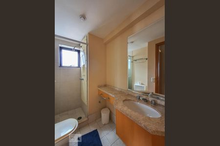 Banheiro  de kitnet/studio à venda com 1 quarto, 35m² em Jardim Paulista, São Paulo